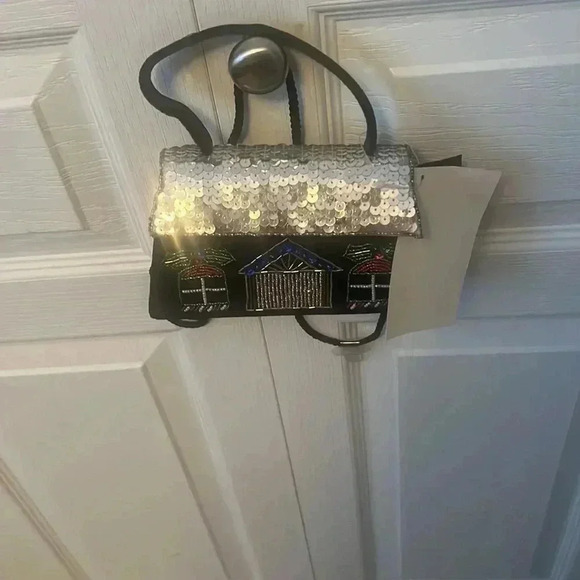 NWT Mini Black Velvet Beaded Christmas Holidays Mini House Purse Bag Women Kids - Picture 9 of 9